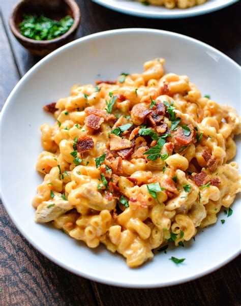 Stovetop Mac and Cheese with Bacon and ChickenCooking and Beer