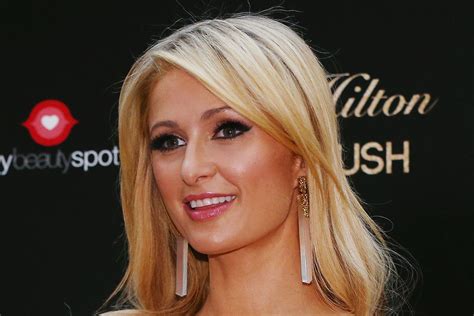 Paris Hilton Net Worth, Age, Height, Profile, Perfume, Boyfriend ...