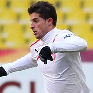 Kevin Mirallas - Age, Family, Bio | Famous Birthdays