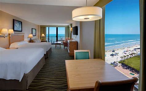 Daytona Beach Oceanfront Hotel - Nautilus Inn