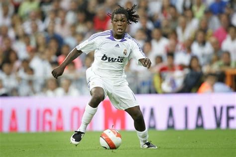 Royston Drenthe / Real Madrid Winger Hlui Royston Drenthe A N Rap Hla Thar A Siam Inkhel Com ...