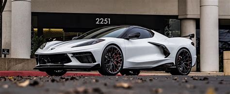 C8 Chevy Corvette Lowered on Contrasting AG Luxury Wheels Has Yin and ...