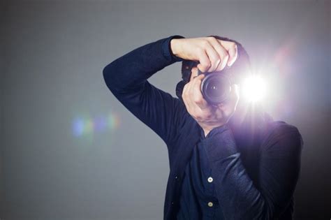 6 On-Camera Flash Tips | Camera flash, How to take photos, Light photography