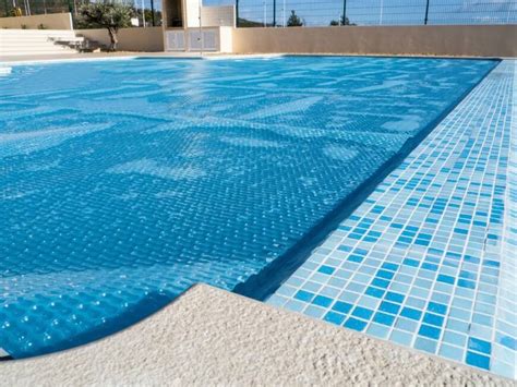 18 Fantastic Swimming Pool Covers