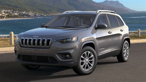 Jeep Cherokee Latitude LUX Adds Nappa Leather