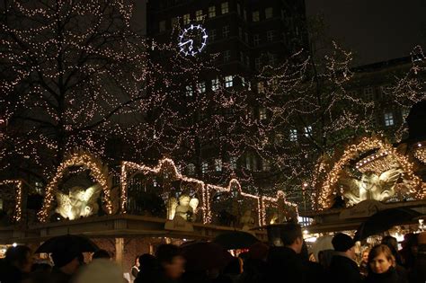 Dusseldorf Christmas Market 2023 in Germany - Rove.me