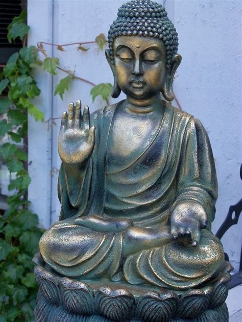 6 Different Types Of Buddha Statues And Their Meanings - Big Chi Theory | Buddha statue meaning ...