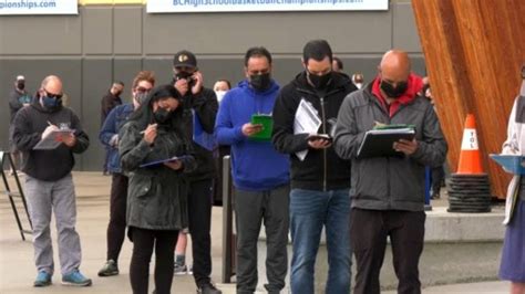 Drop-in COVID-19 vaccine clinic in Langley draws long lines : r/britishcolumbia