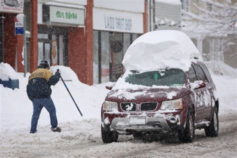 PHOTOS: Record snowstorm buries parts of upstate New York under 6 feet ...