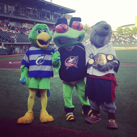 Stinger with his Columbus Clippers mascot friends! #CBJ | Columbus blue ...