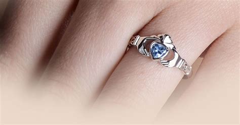 Everything You Need to Know about Claddagh Rings - Diamondere Blog