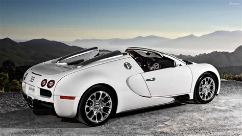 Luxe Car: Bugatti Veyron