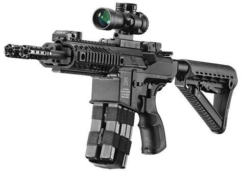 Giboa Snake double-barreled AR-15 assault rifle... Insane...but fun ...