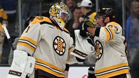 Bruins notes: Jeremy Swayman rescues B’s with crucial saves in win vs ...