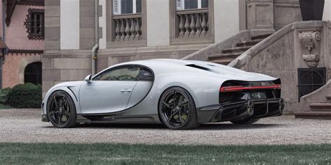 Bugatti Chiron Super Sport Has 1577 HP and Goes 273 MPH