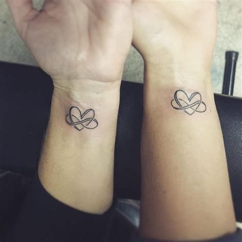 85 Beautiful Mother-Daughter Tattoos And Their Meaning | AuthorityTattoo