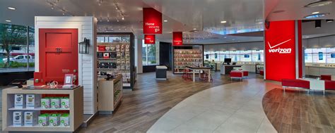 Verizon's Newest Destination Store Opens In Houston