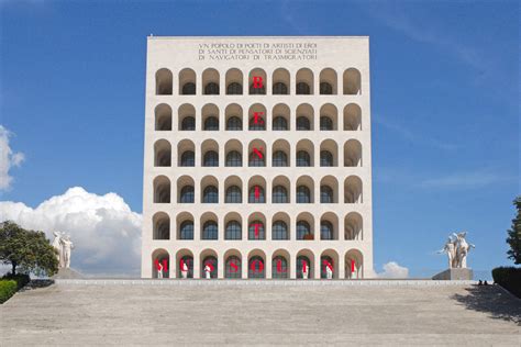 Mussolini’s Architectural Legacy in Rome – Rome on Rome