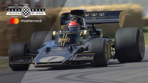 Emerson Fittipaldi reunites with Lotus 72 up Goodwood hill | RACER