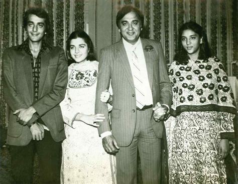 Sanjay Dutt and Priya Dutt remember father Sunil Dutt on death ...