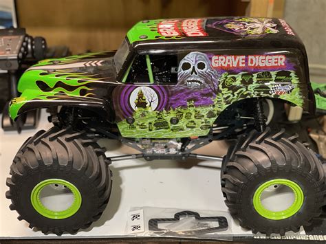 New Losi LMT Grave Digger - R/C Tech Forums