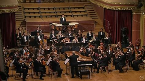 Ludwig van Beethoven u.a. | Drittes Klavierkonzert u.a. – West-Eastern Divan Orchestra – FOYER