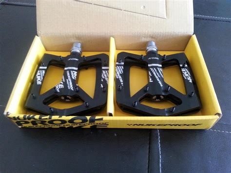 Best Flat Pedals Reviews - Mountain Bike Flat Pedals