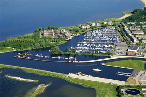 Huizen Yachtharbor in Netherlands - Marina Reviews - Phone Number - Marinas.com