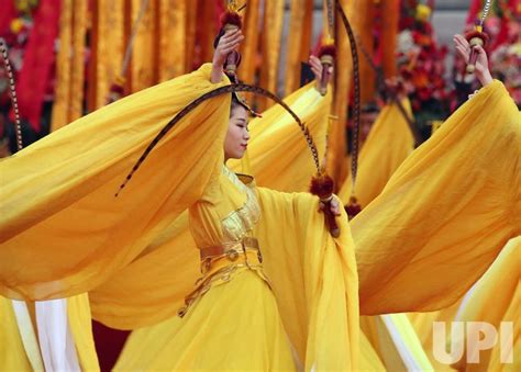 Photo: Chinese dancers perform in a memorial ceremony for Yellow Emperor in Qiaoshan, China ...