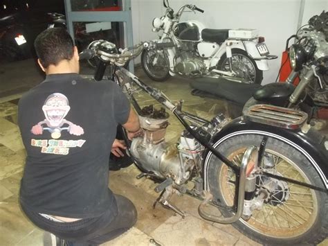 bmw r25 restoration - Caferacers