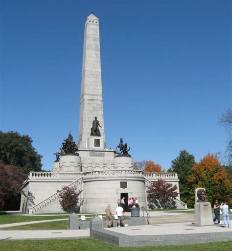 Lincoln Tomb ‘Battle of the Gravesite’ | SangamonLink