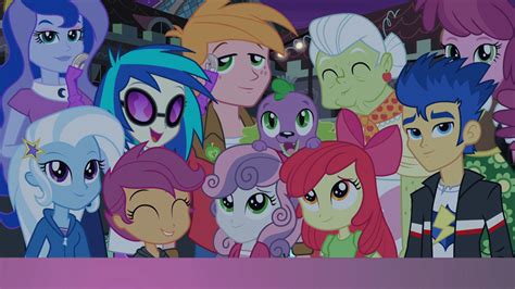 Clip: 'Equestria Girls - Rainbow Rocks' Music Video | Animation Magazine