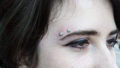 Eyebrow piercing placement