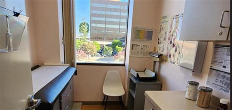 Tarzana Pediatric Clinic - Kids and Teens Pediatric Clinic Los Angeles