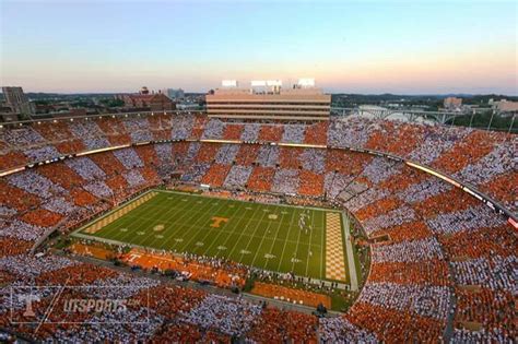 Neyland Stadium, checkerboarded | Neyland stadium, Southeastern ...