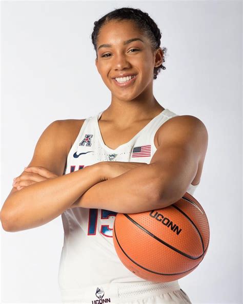 Gabby Williams [2022 Update] | Parents, WNBA & Net Worth - Players Bio