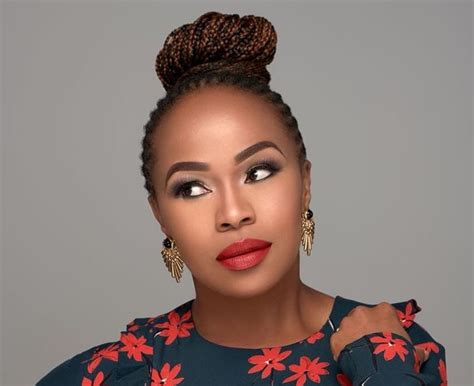 Reasons Why Actress Sindi Dlathu Is our Woman Crush