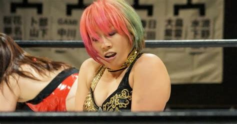 Japanese Female Wrestling: Kana to Debut Tonight on NXT as Asuka