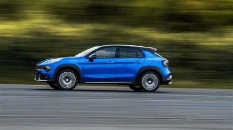 2020 Lynk & Co 02 first drive: Business as unusual