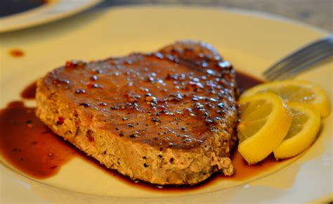 Ahi Tuna Steak Recipe - lifeisnoyoke.com