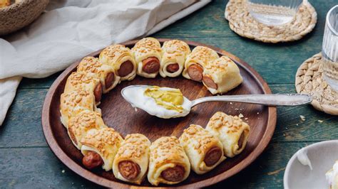 Wienerli im Teig (Apéro Häppchen) - Rezept | Swissmilk