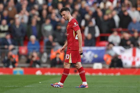 Arne Slot Wants More ‘Consistency’ From This Liverpool Midfielder ...