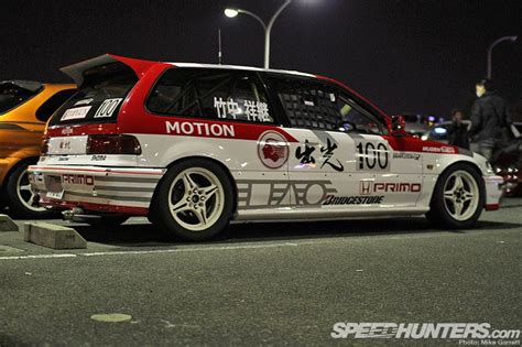 Kanjozoku: Japan’s Illegal Street Racing Culture | by Onur | Medium