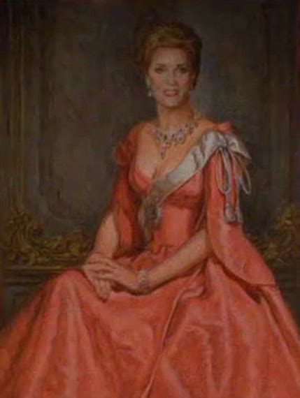 Queen Clarisse portrait from The Princess Diaries after cleanup, Julie Andrews | Princess ...