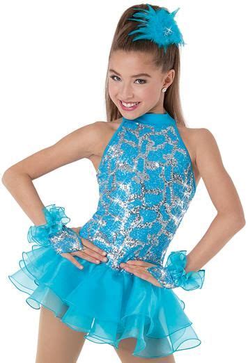 Pin by Maqda De La Torre on s p o r t s | Dance outfits, Dance recital costumes, Cute dance costumes