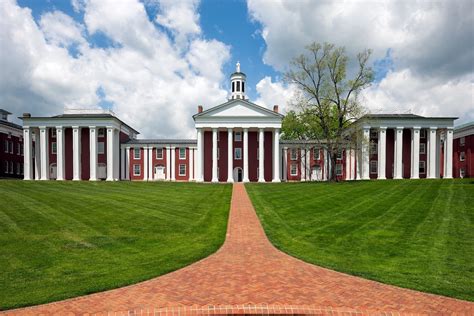 Washington Hall of the Historic Colonnade, Washington and Lee University by Glave & Holmes ...