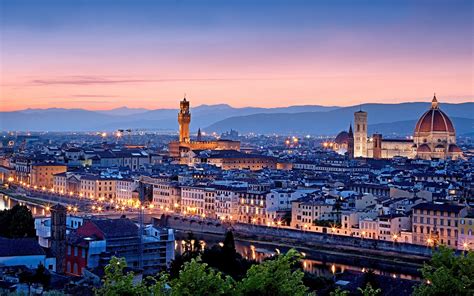 Florence By Night: the best way to enjoy the city - Tuscany Cycle