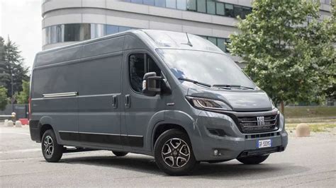 Fiat Ducato festeggia 40 anni alzando gl istandard