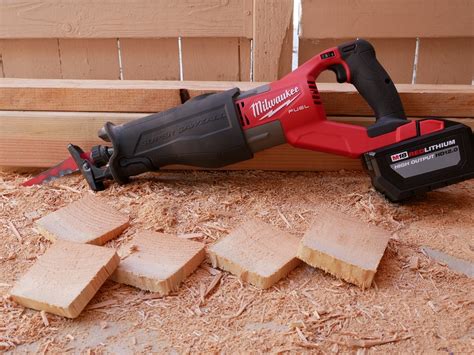 Milwaukee M18 Fuel Super Sawzall 2722-21HD HONEST REVIEW - Tool Craze