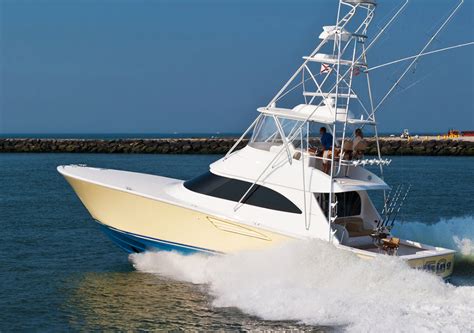 Marlin Boat Review: 52C | SI Yachts